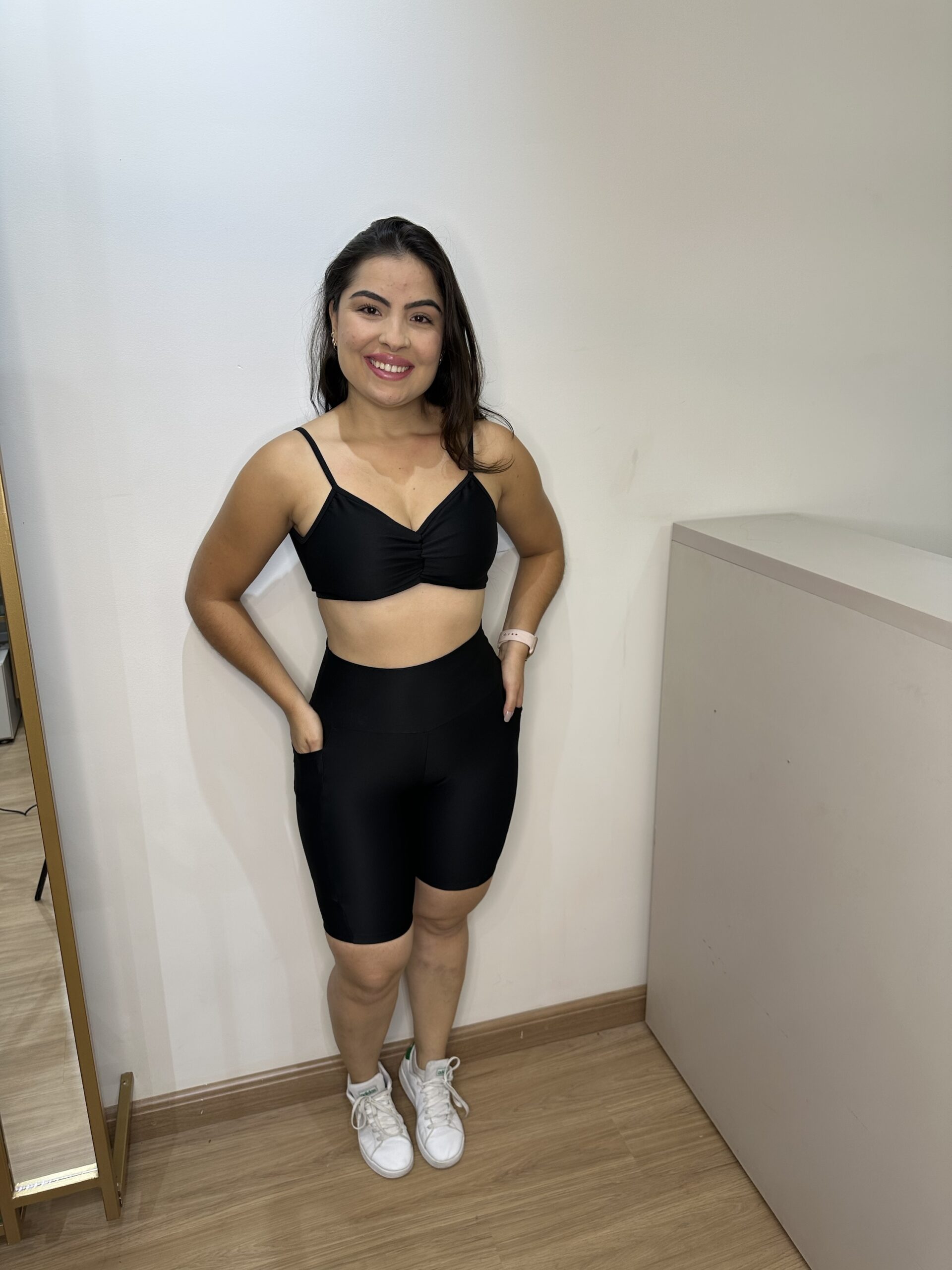 Conjunto com Bolso Preto Compressão - Imagem 3