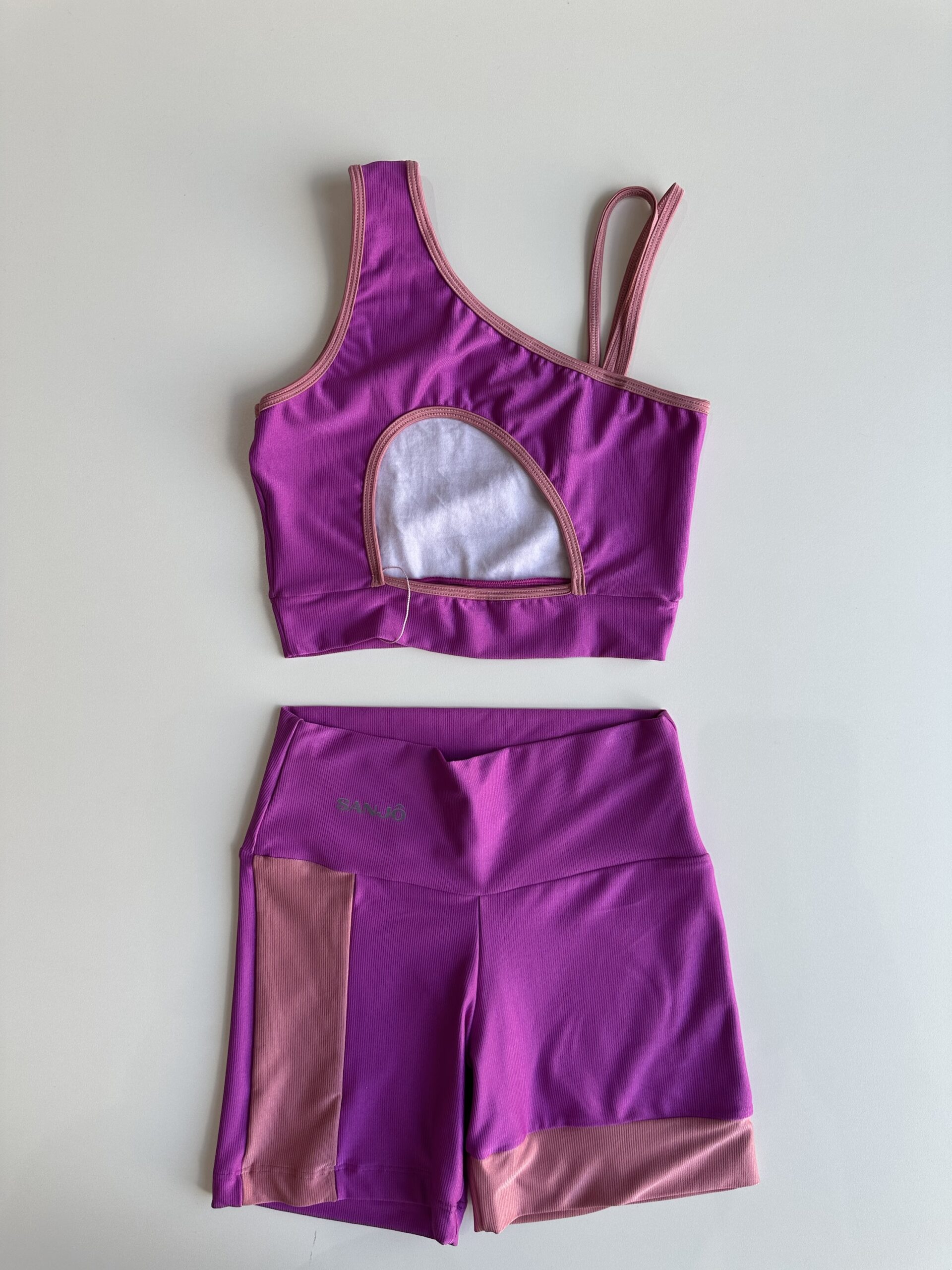 Conjunto de Short Fúcsia com Rose Tamanho Único Compressão - Imagem 3